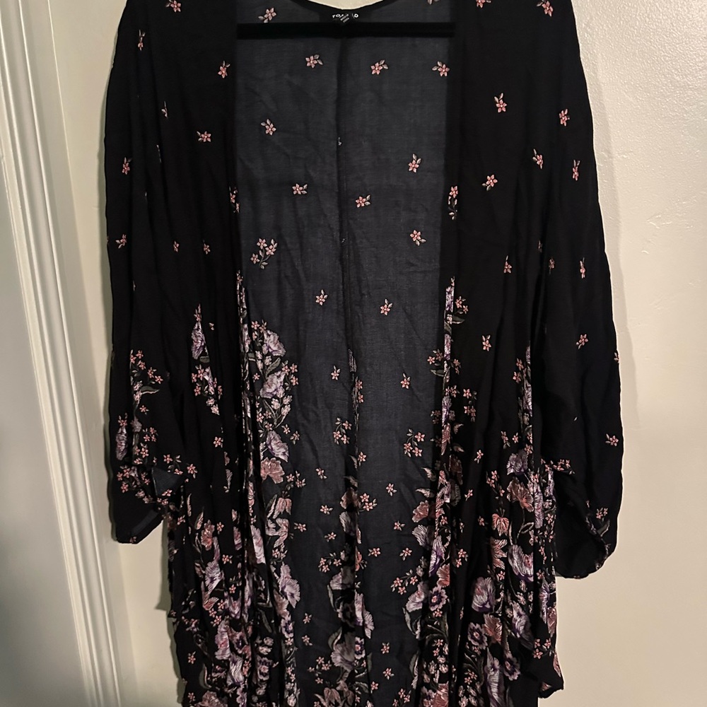 Torrid Black Floral Kimono